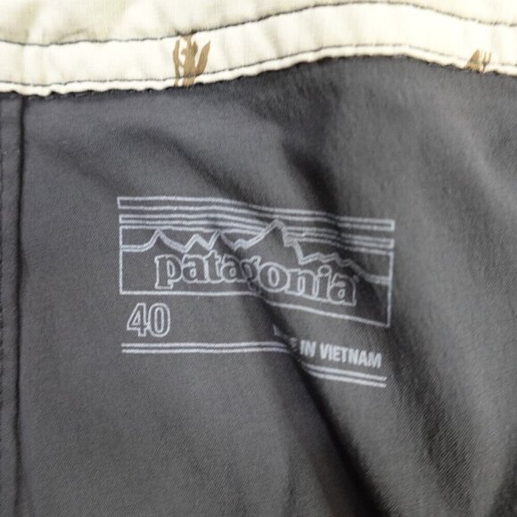 Patagonia Board Shorts 40 Gray Solid 9" Wavefarer - Picture 9 of 12